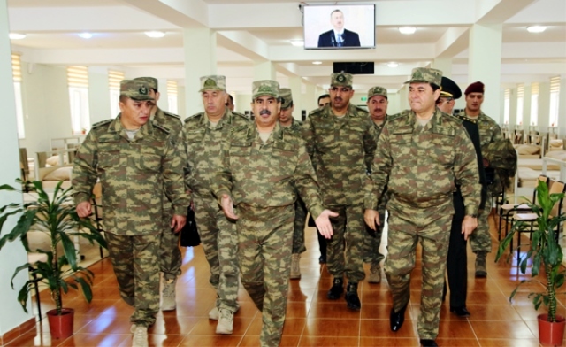 `Düşmən itkilər verəcək...` - Zakir Həsənov